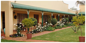 Villa la Pensionne Guest House Gallery - Garden